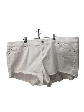 Torrid cut off Women's White Raw-Hem Denim Shorts size 26